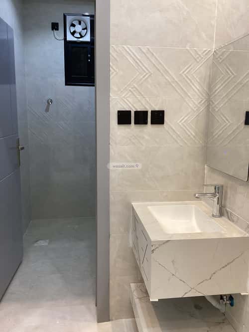 Apartment 313 SQM with 6 Bedrooms Al Ma'Ala, Ahad Rafidah