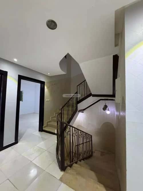 Villa 312 SQM Facing East with 5 Bedrooms Al-Muanisiyah, East Riyadh, Riyadh