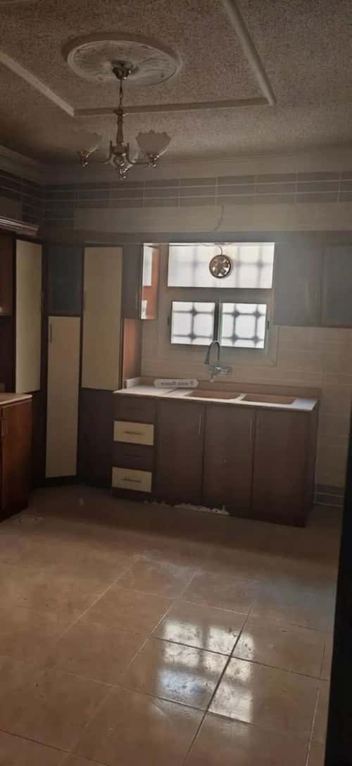 Apartment with 4 Bedrooms Qurtubah, East Riyadh, Riyadh