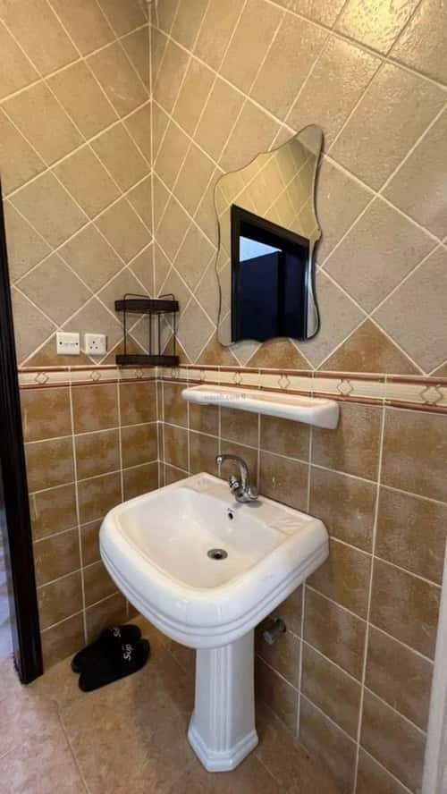 Apartment with 3 Bedrooms Dahrat Laban, West Riyadh, Riyadh