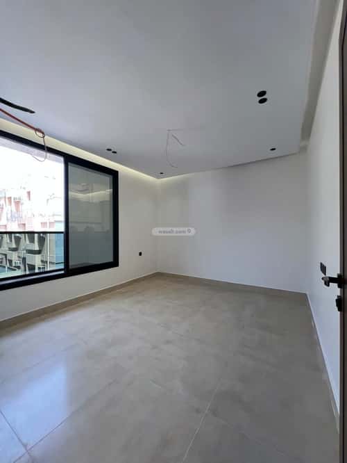 4 bedroom apartment in Al Rawdah