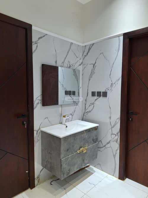 فيلا 300 متر مربع شمالية على شارع 20م الهجلة الجديد، مكة المكرمة