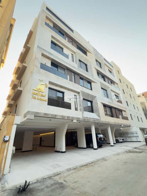 4 bedroom apartment in Al Rawdah