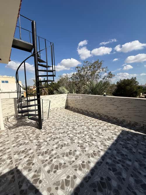 فيلا 472 متر مربع واجهة شرقية ب 11 غرف الشاطئ، شمال جدة، جدة