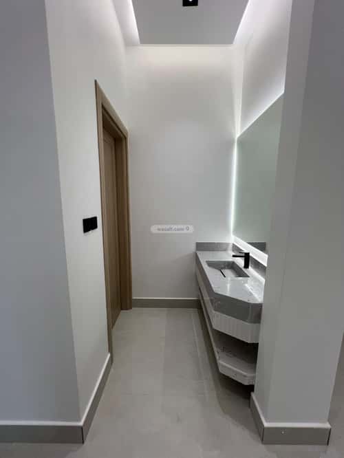 Apartment with 3 Bedrooms Al-Mahdiyah, West Riyadh, Riyadh