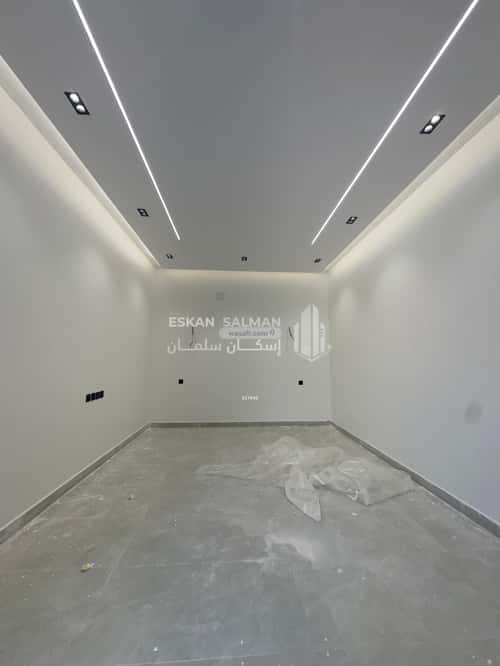 فيلا 360 متر مربع شمالية على شارع 15م القادسية، شرق الرياض، الرياض