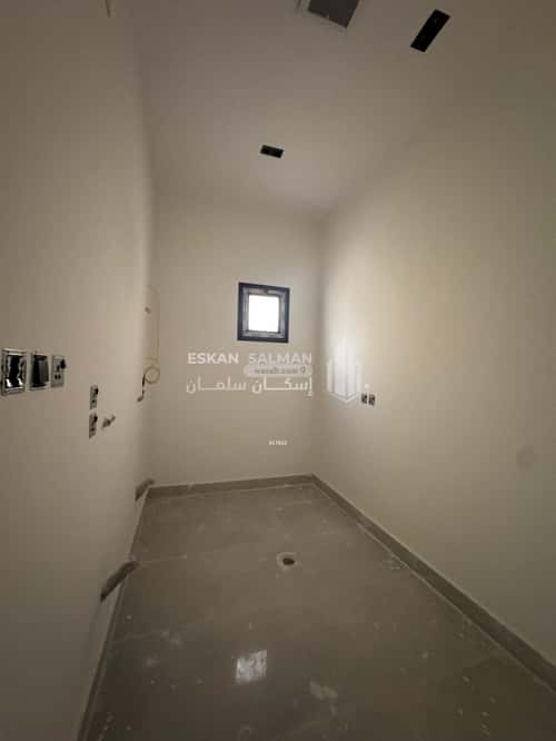 فيلا 333 متر مربع جنوبية غربية على شارع 15م القادسية، شرق الرياض، الرياض