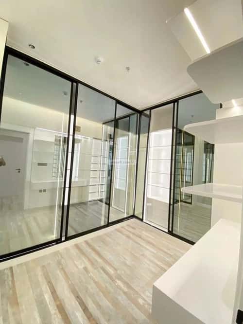 Apartment with 4 Bedrooms Al-Arid, North Riyadh, Riyadh