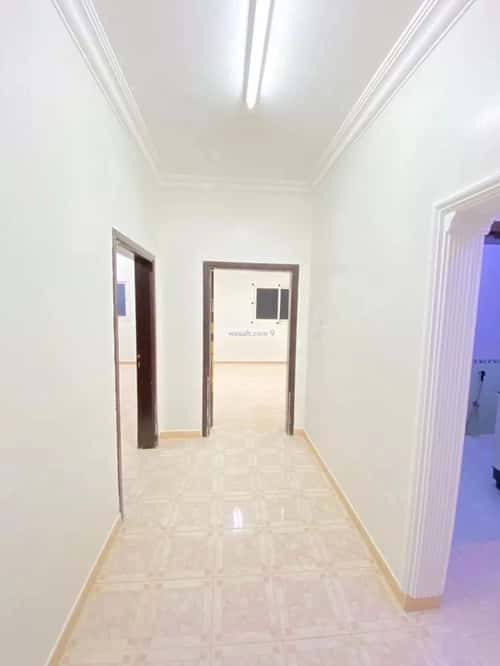 Apartment with 4 Bedrooms Mugharazat, North Riyadh, Riyadh