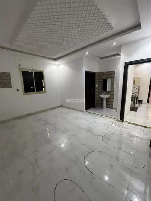 Villa 216 SQM Facing East with 6 Bedrooms Ar-Rimal, East Riyadh, Riyadh