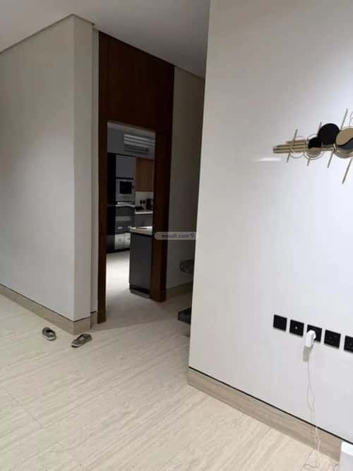 فيلا 312 متر مربع شرقية على شارع 15م الحزم، غرب الرياض، الرياض