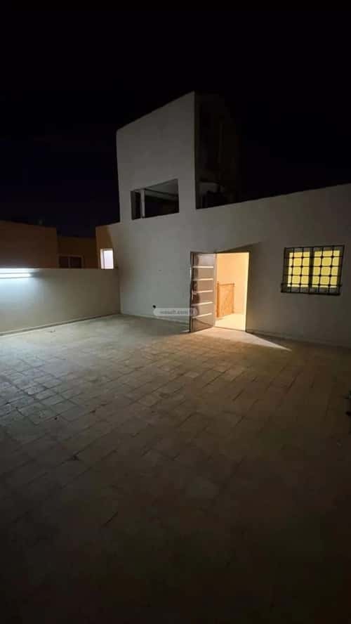 Villa 200 SQM Facing West with 6 Bedrooms Al-Mahdiyah, West Riyadh, Riyadh