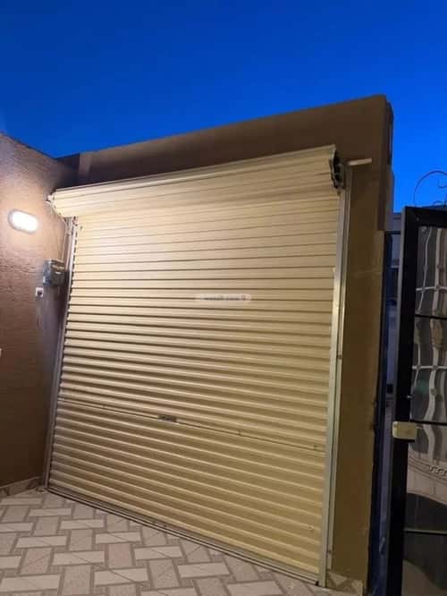 فيلا 7 غرف في القادسية