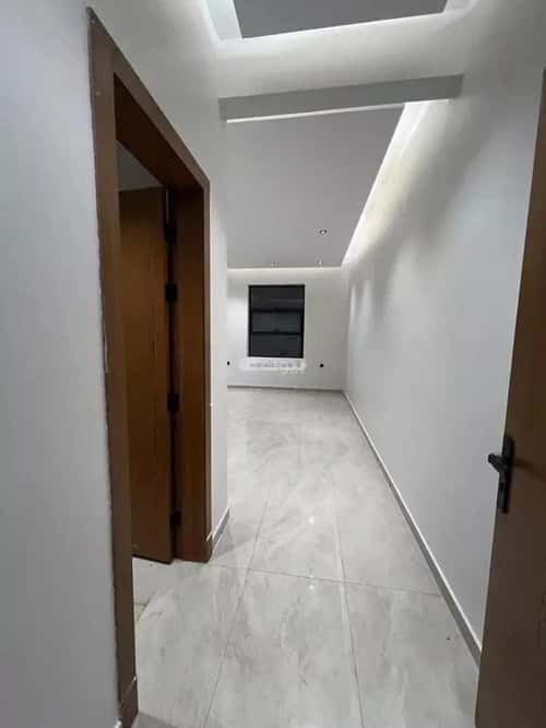 فيلا 300 متر مربع شرقية على شارع 15م الشفاء، جنوب الرياض، الرياض