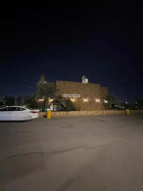 Villa 300 SQM Facing East on 15m Width Street Ash-Shifa, South Riyadh, Riyadh