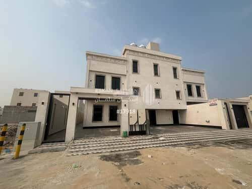 Apartment with 5 Bedrooms Ishbiliyah - Al Jubail, Jubail