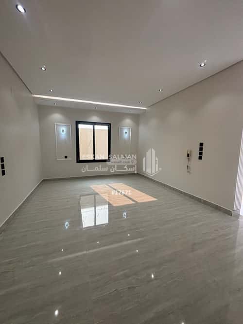 Apartment with 5 Bedrooms Ishbiliyah - Al Jubail, Jubail
