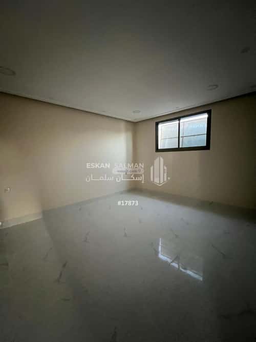 Villa 428 SQM Facing North on 15m Width Street West Courtyard, Bariduh