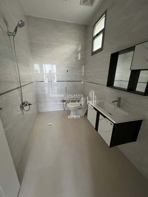 Villa 300 SQM Facing South on 15m Width Street West Courtyard, Bariduh