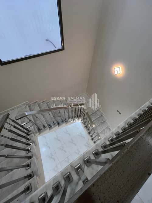 Apartment with 7 Bedrooms West Courtyard, Bariduh