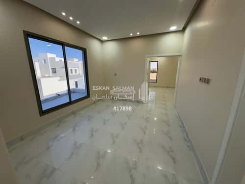 Villa 326 SQM Facing North East on 30m Width Street West Courtyard, Bariduh