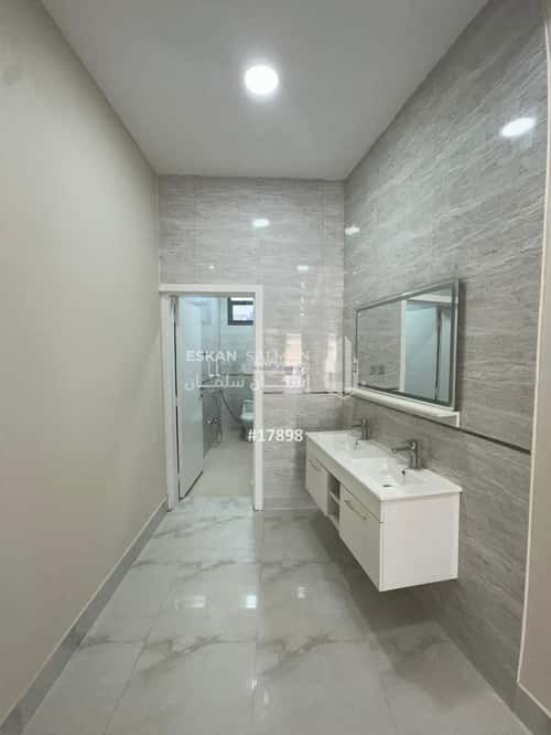 Villa 326 SQM Facing North East on 30m Width Street West Courtyard, Bariduh