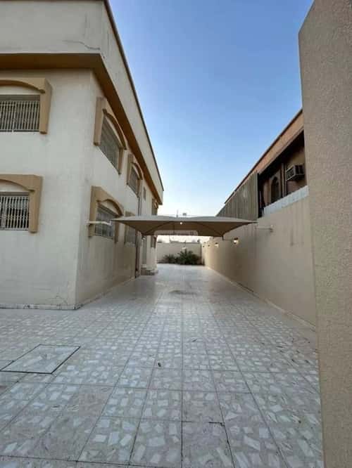 فيلا 750 متر مربع واجهة جنوبية ب 14 غرف ظهرة البديعة، غرب الرياض، الرياض