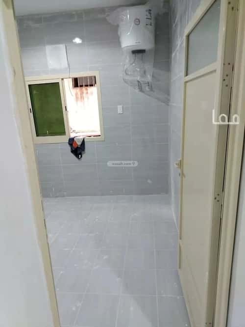 Building 325 SQM Facing South Al Thoqbah, Khobar