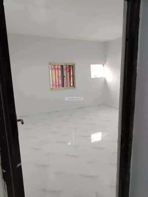 Building 325 SQM Facing South Al Thoqbah, Khobar