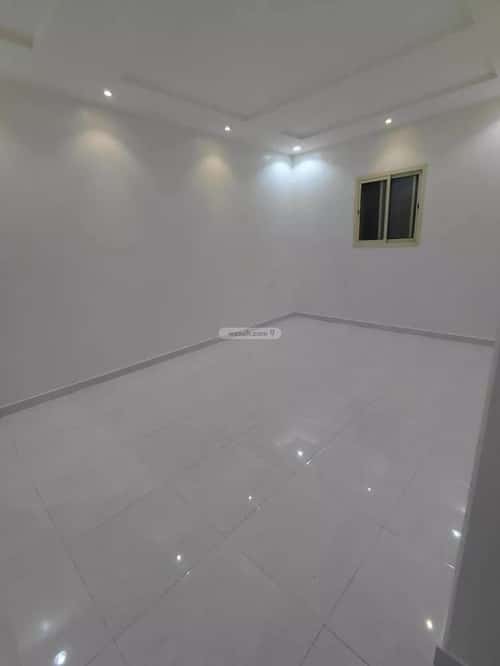 Apartment with 4 Bedrooms Al-Qairawan, North Riyadh, Riyadh