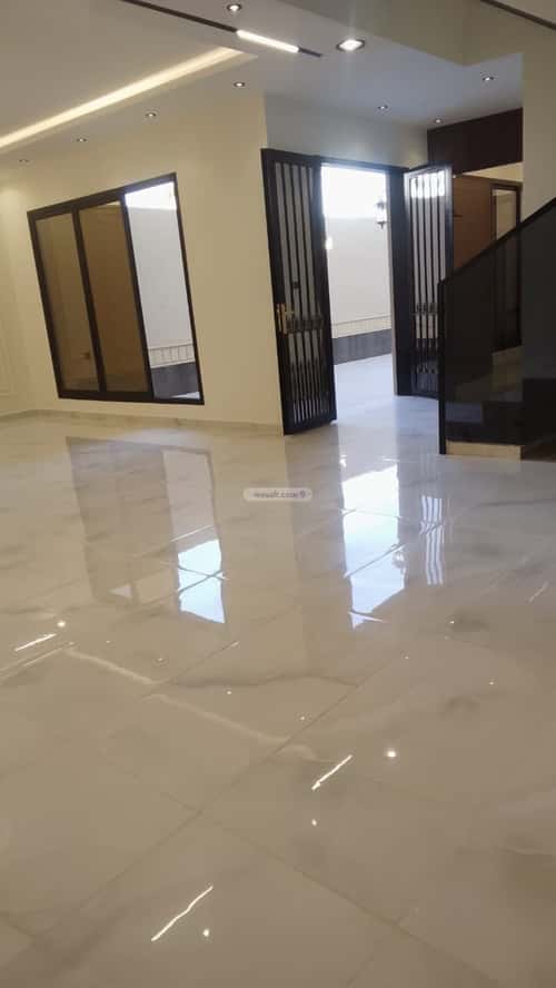 11 bedroom villa in Dhahrat Laban