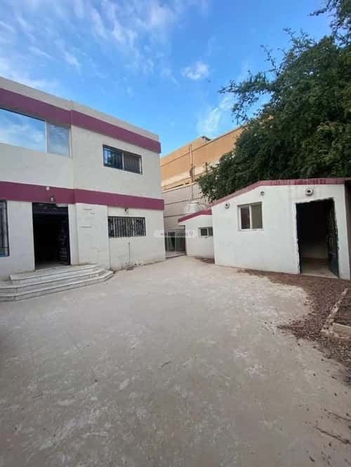 Villa 360 SQM Facing South with 7 Bedrooms Al-Malaz, Central Riyadh, Riyadh