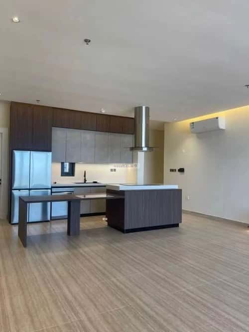 شقة ب 4 غرف البحر، الخبر