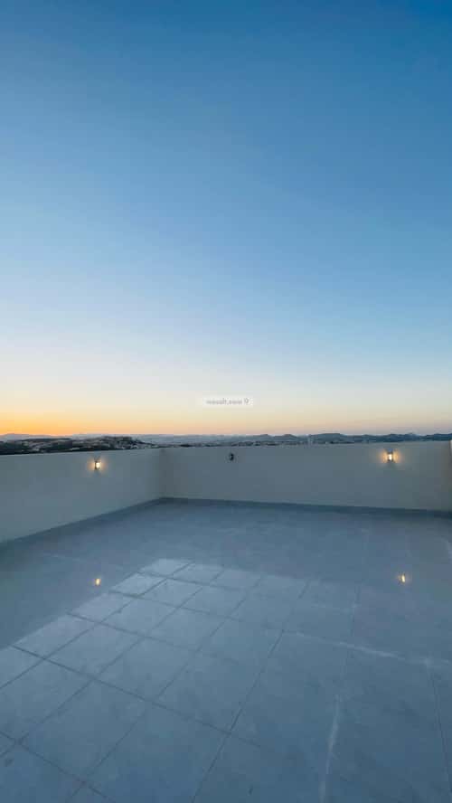 دور 226 متر مربع ب 6 غرف المروج، أبها