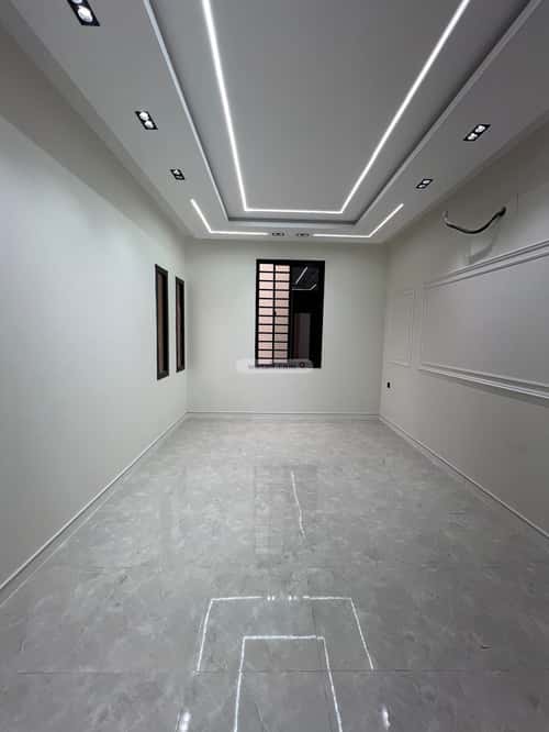 Apartment with 6 Bedrooms Al-Yarmouk, Khamis Mushait