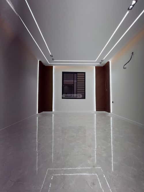 Apartment with 6 Bedrooms Al-Yarmouk, Khamis Mushait