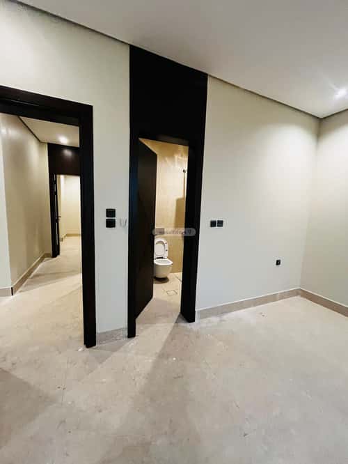 Apartment with 5 Bedrooms Teebh, Aldammam