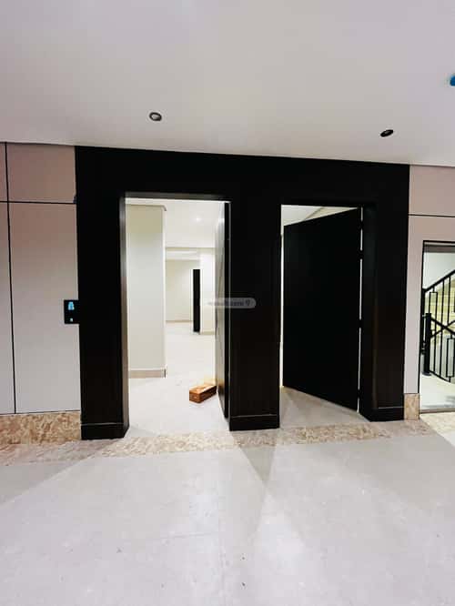 Apartment with 5 Bedrooms Teebh, Aldammam