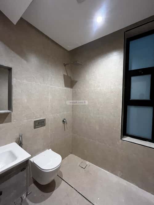 Apartment with 5 Bedrooms Teebh, Aldammam