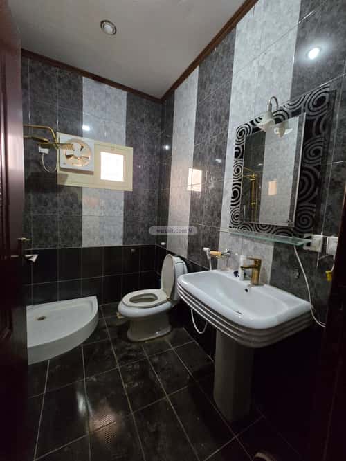 استراحة 900 متر مربع شرقية على شارع 26م المنارات، شمال جدة، جدة