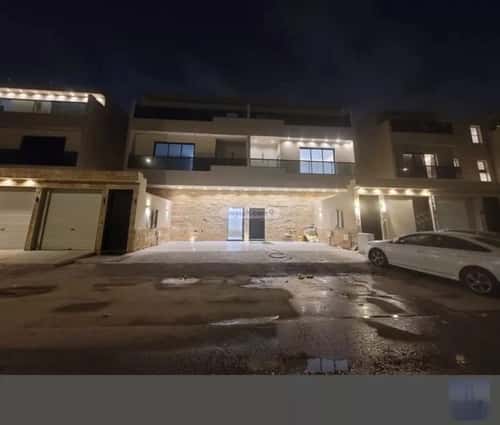 فيلا 235 متر مربع شرقية على شارع 20م الجنادرية، شرق الرياض، الرياض