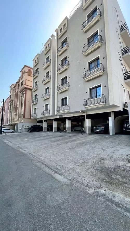 Apartment with 3 Bedrooms Al Hammraa, Khobar