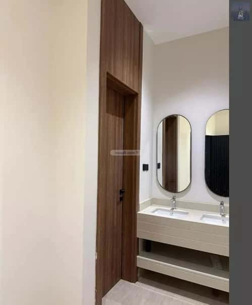 فيلا 340 متر مربع شرقية على شارع 20م المهدية، غرب الرياض، الرياض