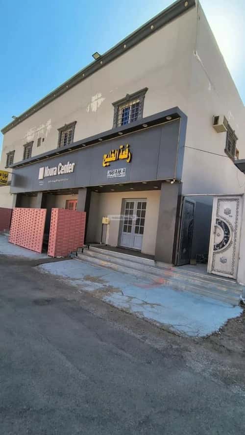 Building 874 SQM Facing East King Fahd District, Earear