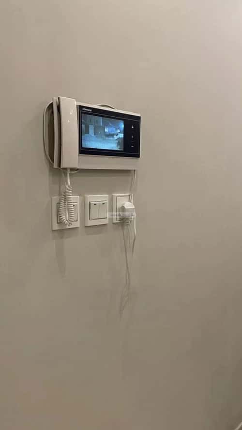 فيلا 296 متر مربع واجهة شرقية ب 8 غرف العروبة، الدمام