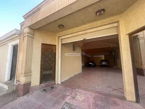 فيلا 625 متر مربع شمالية على شارع 15م إشبيلية، شرق الرياض، الرياض