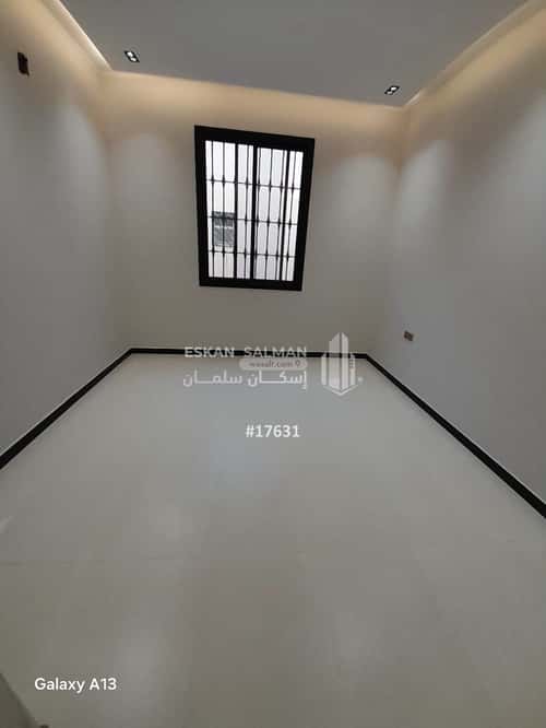 دور 163 متر مربع ب 4 غرف السعادة، شرق الرياض، الرياض