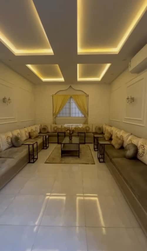 دور 350 متر مربع ب 9 غرف السعادة، شرق الرياض، الرياض