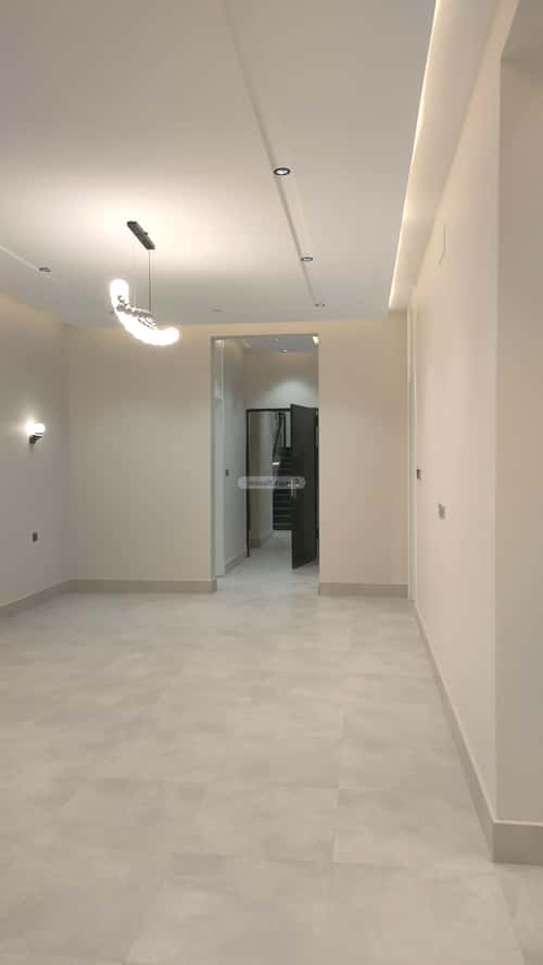 Apartment with 6 Bedrooms Al Zahoor, Abha