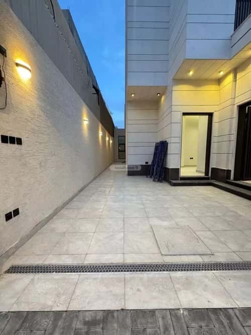 Villa 312 SQM Facing North on 20m Width Street Qurtubah, East Riyadh, Riyadh